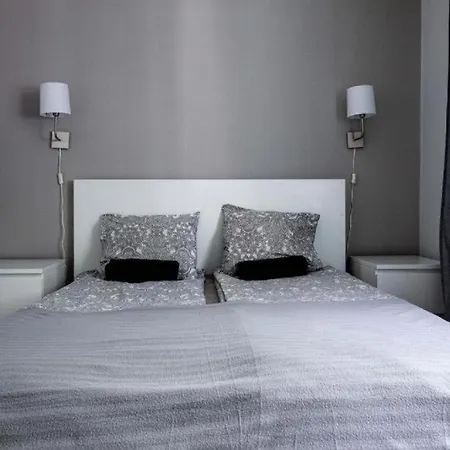 شقة Close-central - Old Town - Comfortable And Cozy - W3