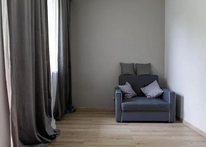 Close-central - Old Town - Comfortable And Cozy - W3 דירה